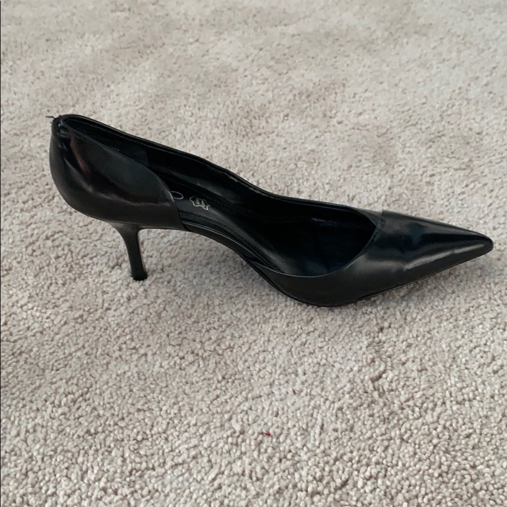 Shoes - Picture 2 of 2